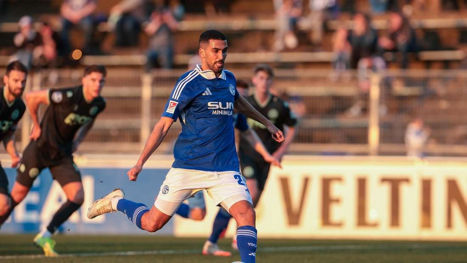 ไฮไลท์บอลเมื่อคืน Schalke vs Groningen 19.03.25 (1-0)